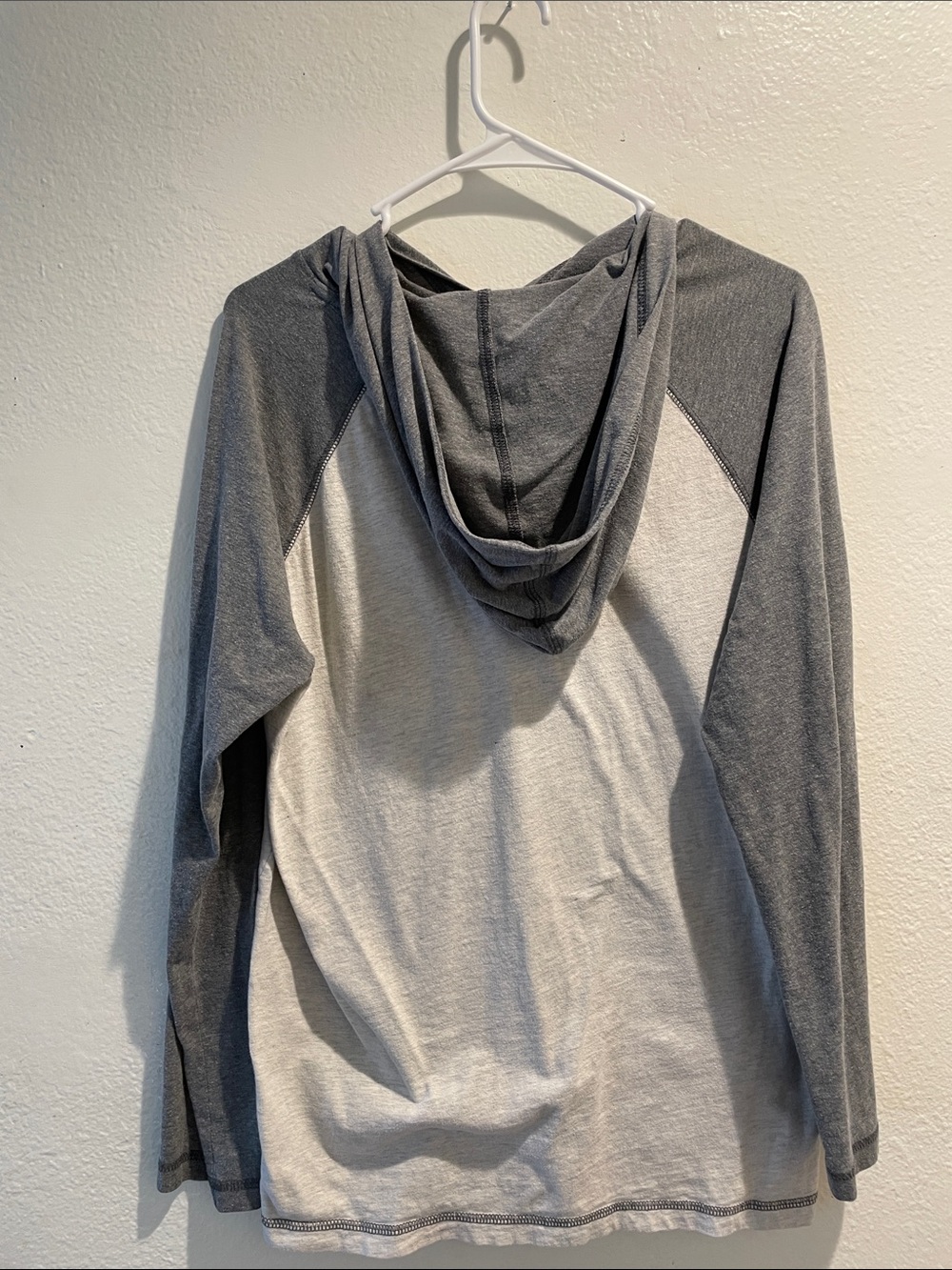Los Angeles Dodgers Raglan Hooded Long-Sleeve Shirt - Gray/White - Picture 2 of 4